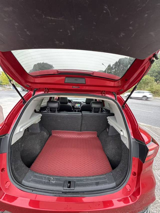 MG ZS 2017 #10 MG ZS 2017 car image #10