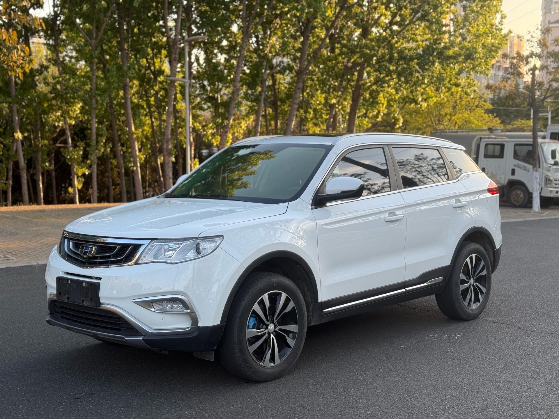 GEELY Boyue 2018 GEELY Boyue 2018 image de voiture