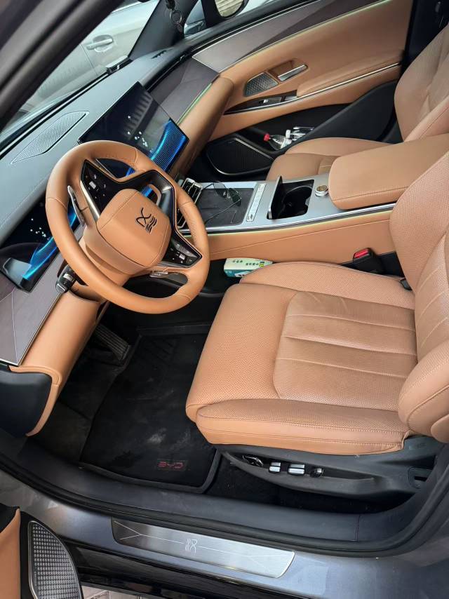BYD HanL 2025 #4 BYD HanL 2025 صورة سيارة #4