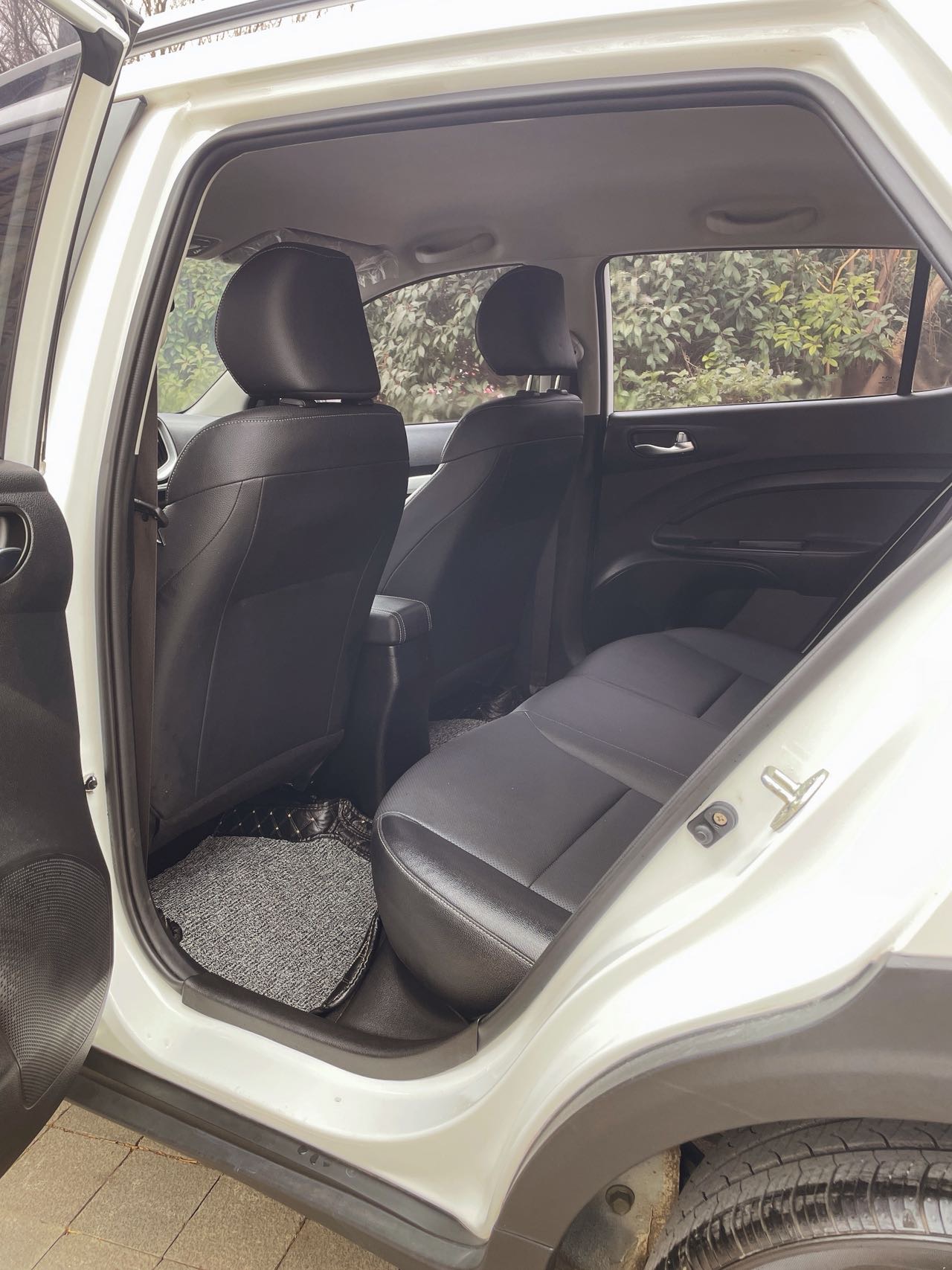 起亚 奕跑 2024 汽车图片 #5