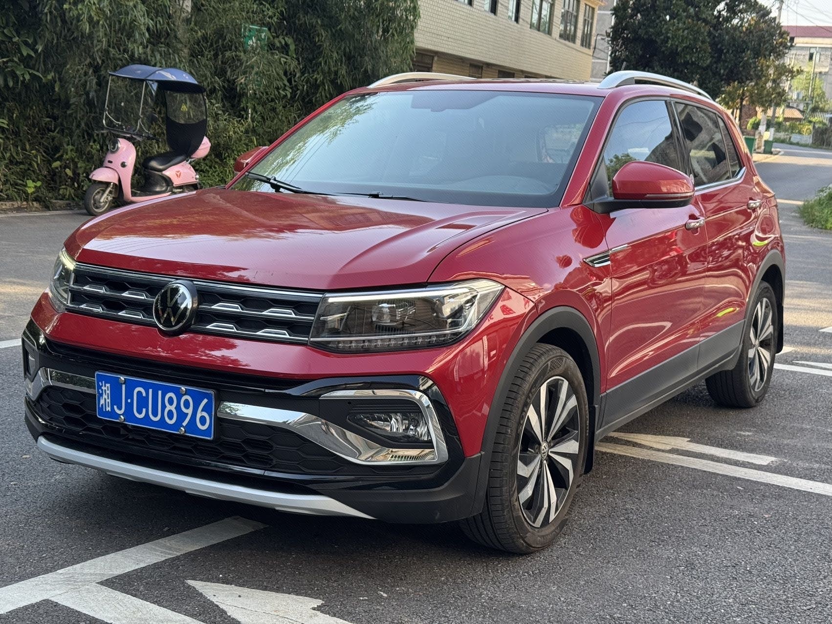 Volkswagen T-Cross 2019 Volkswagen T-Cross 2019 car image
