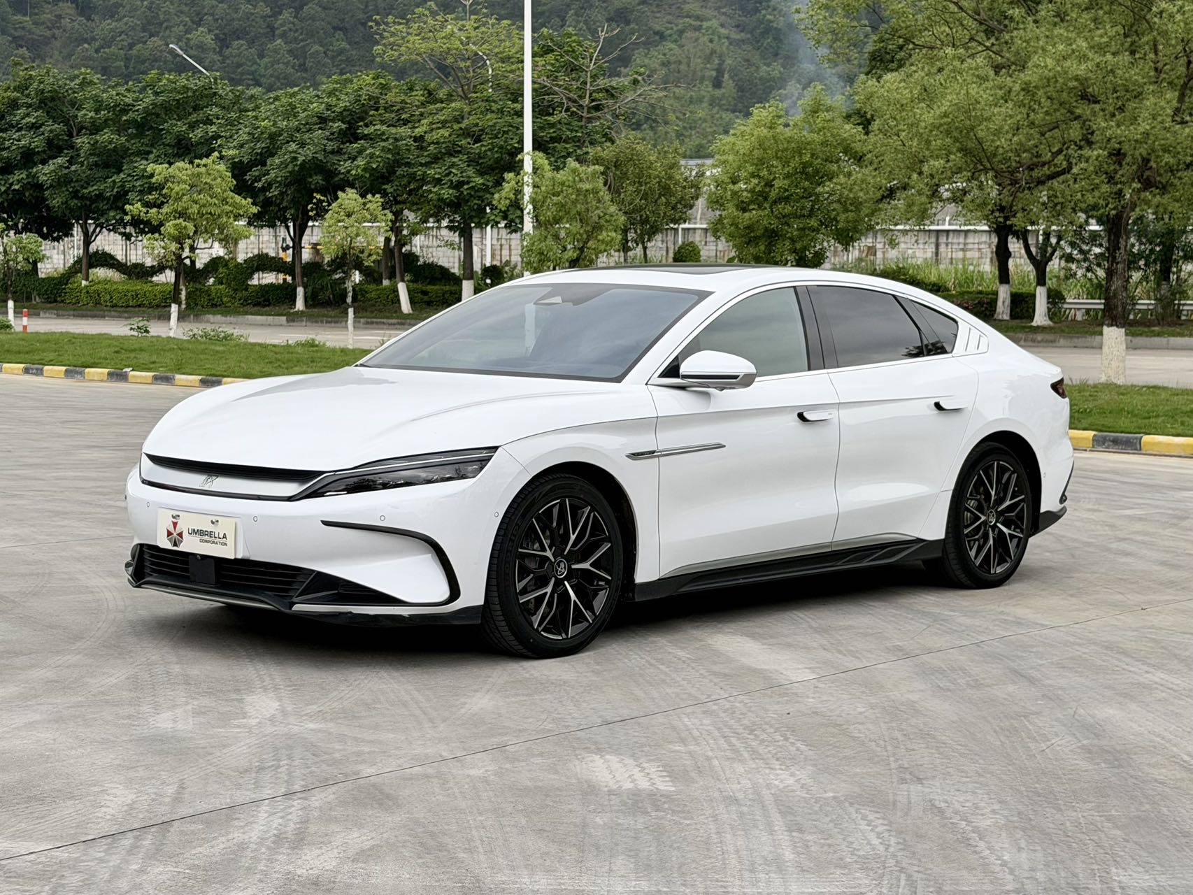 BYD Han 2023 BYD Han 2023 car image
