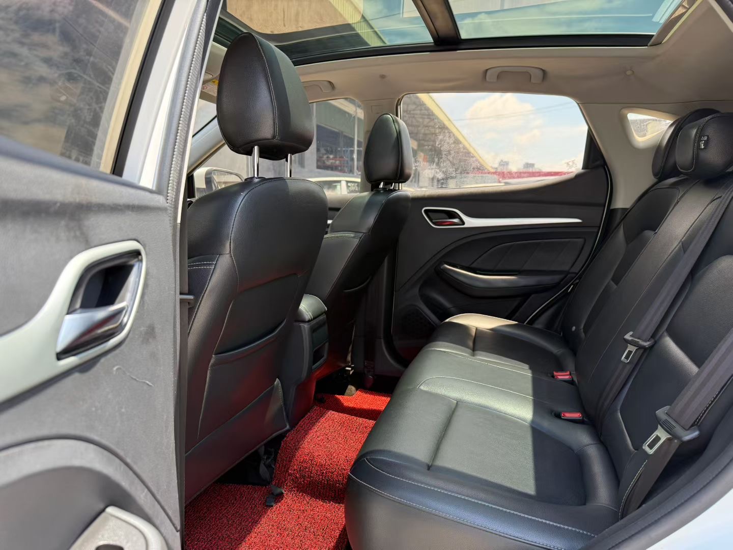 MG ZS 2018 صورة سيارة #6