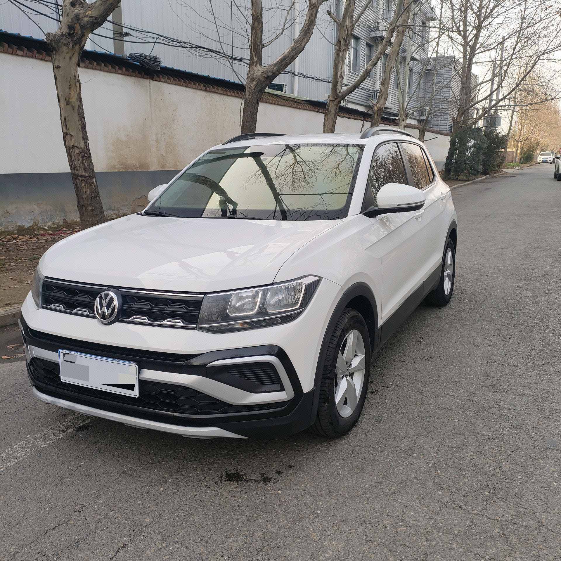 Volkswagen T-Cross 2020 Volkswagen T-Cross 2020 car image