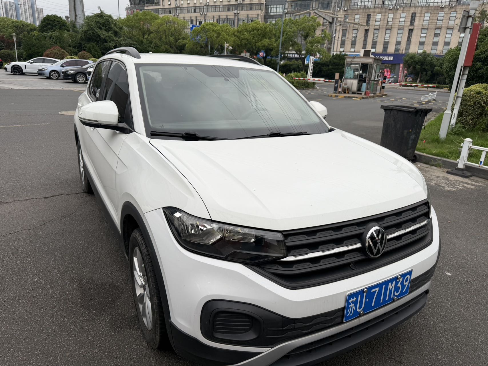 Volkswagen Tacqua 2021 car image #9