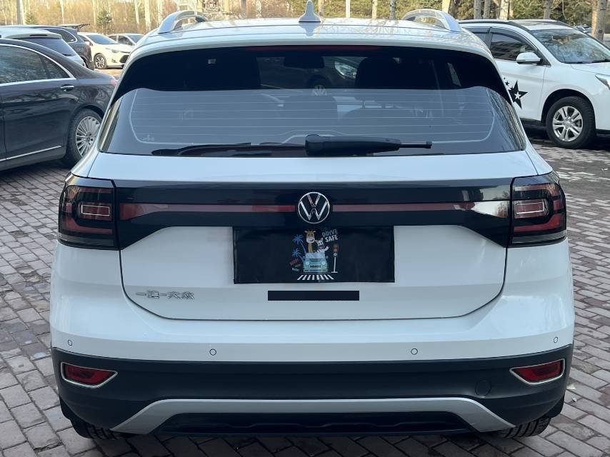 Volkswagen Tacqua 2021 car image #4