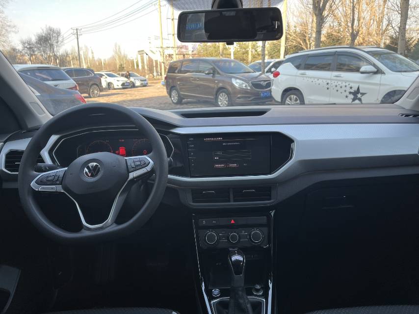 Volkswagen Tacqua 2021 car image #6