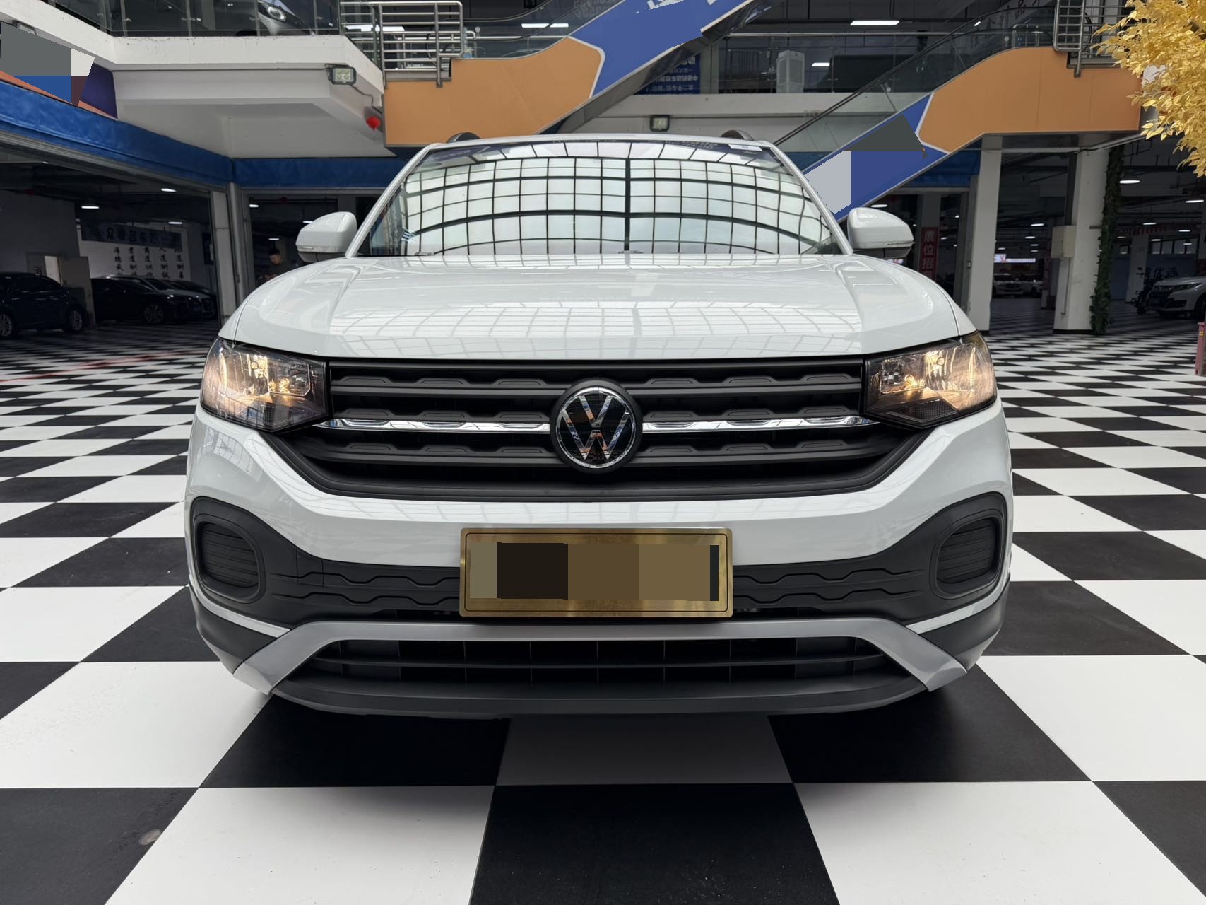 Volkswagen Tacqua 2022 car image #2