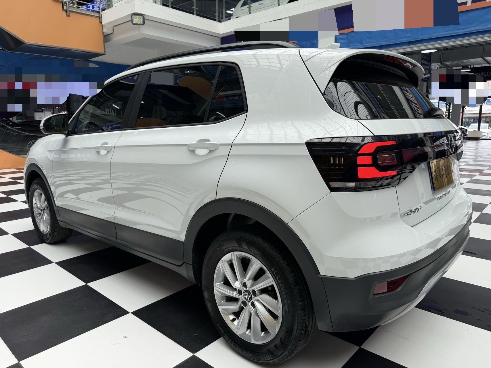 Volkswagen Tacqua 2022 car image #4