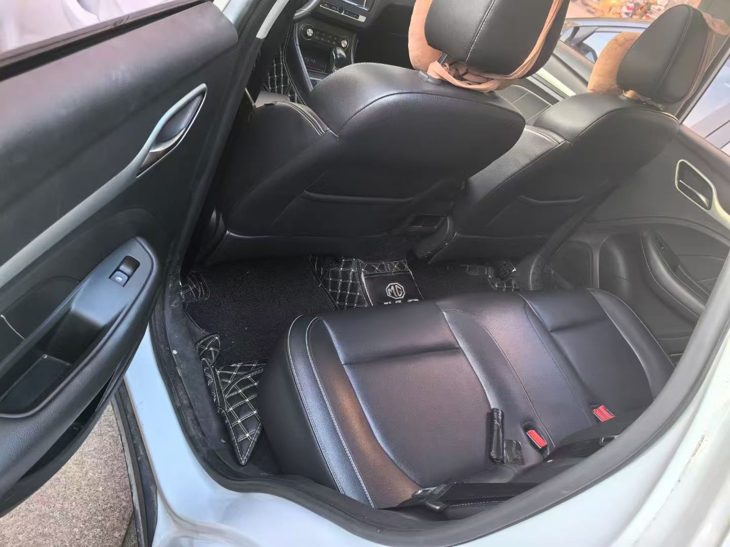MG ZS 2017 #5 MG ZS 2017 car image #5
