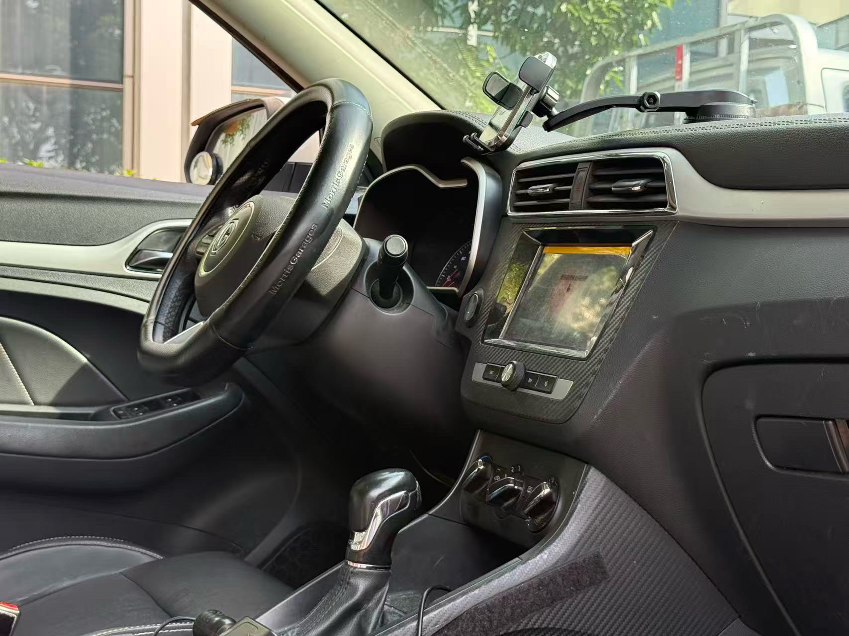 MG ZS 2018 #6 MG ZS 2018 car image #6