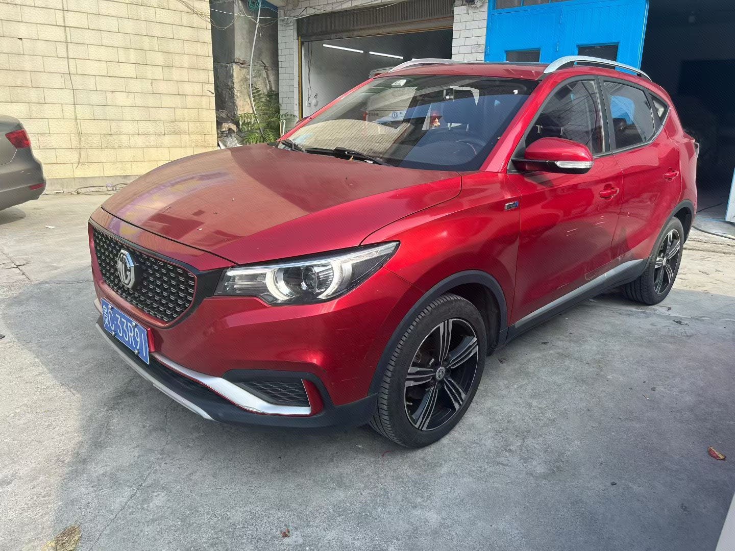 MG ZS 2017 MG ZS 2017 car image