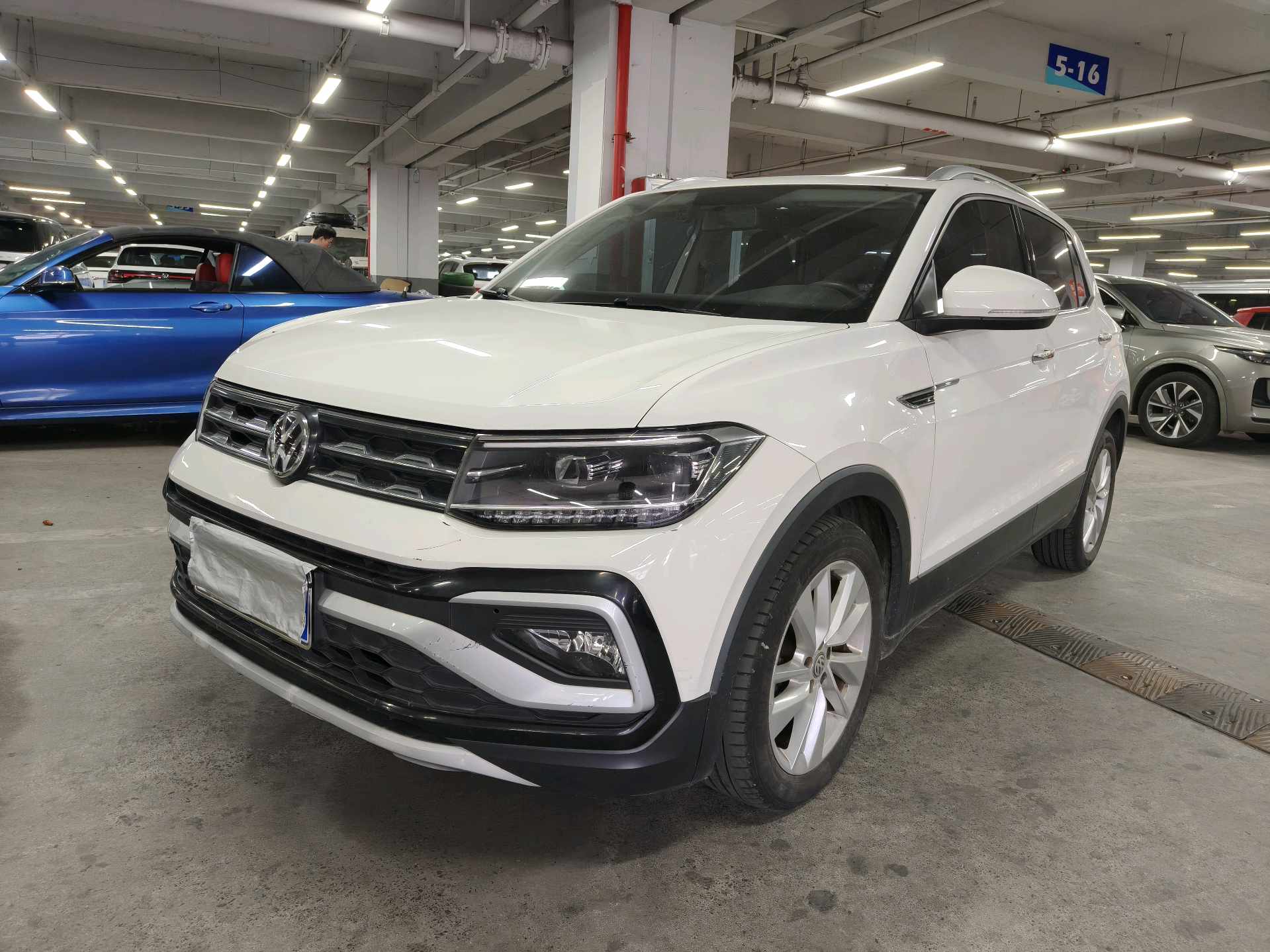 2020 2020 immagine di auto