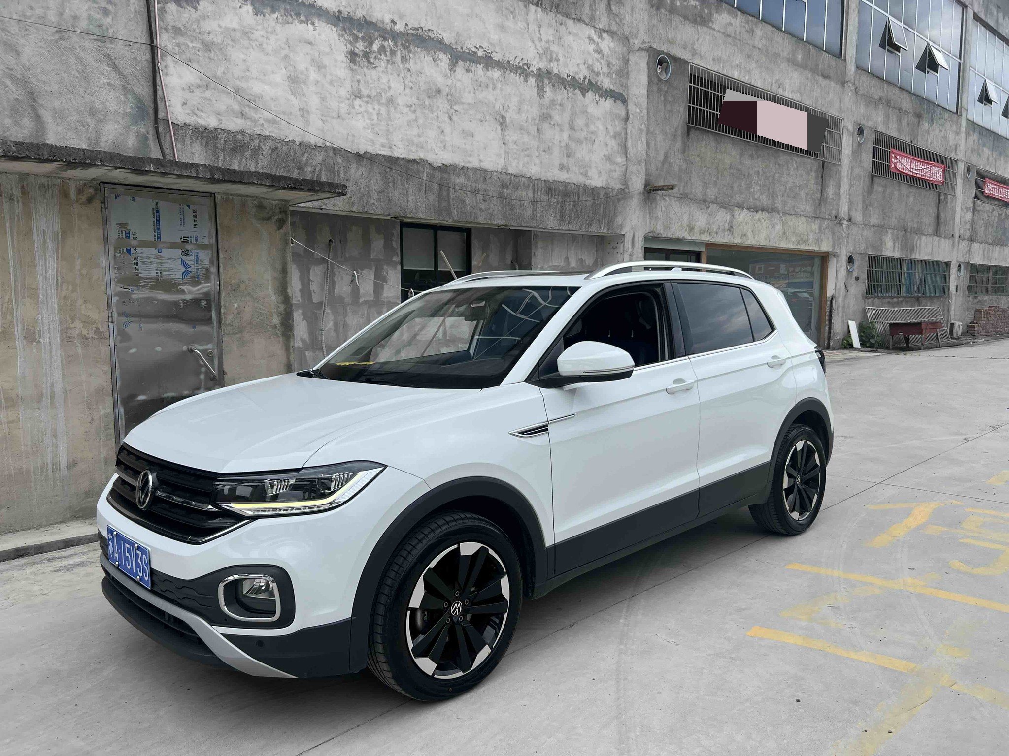 Volkswagen Tacqua 2023 Volkswagen Tacqua 2023 immagine di auto