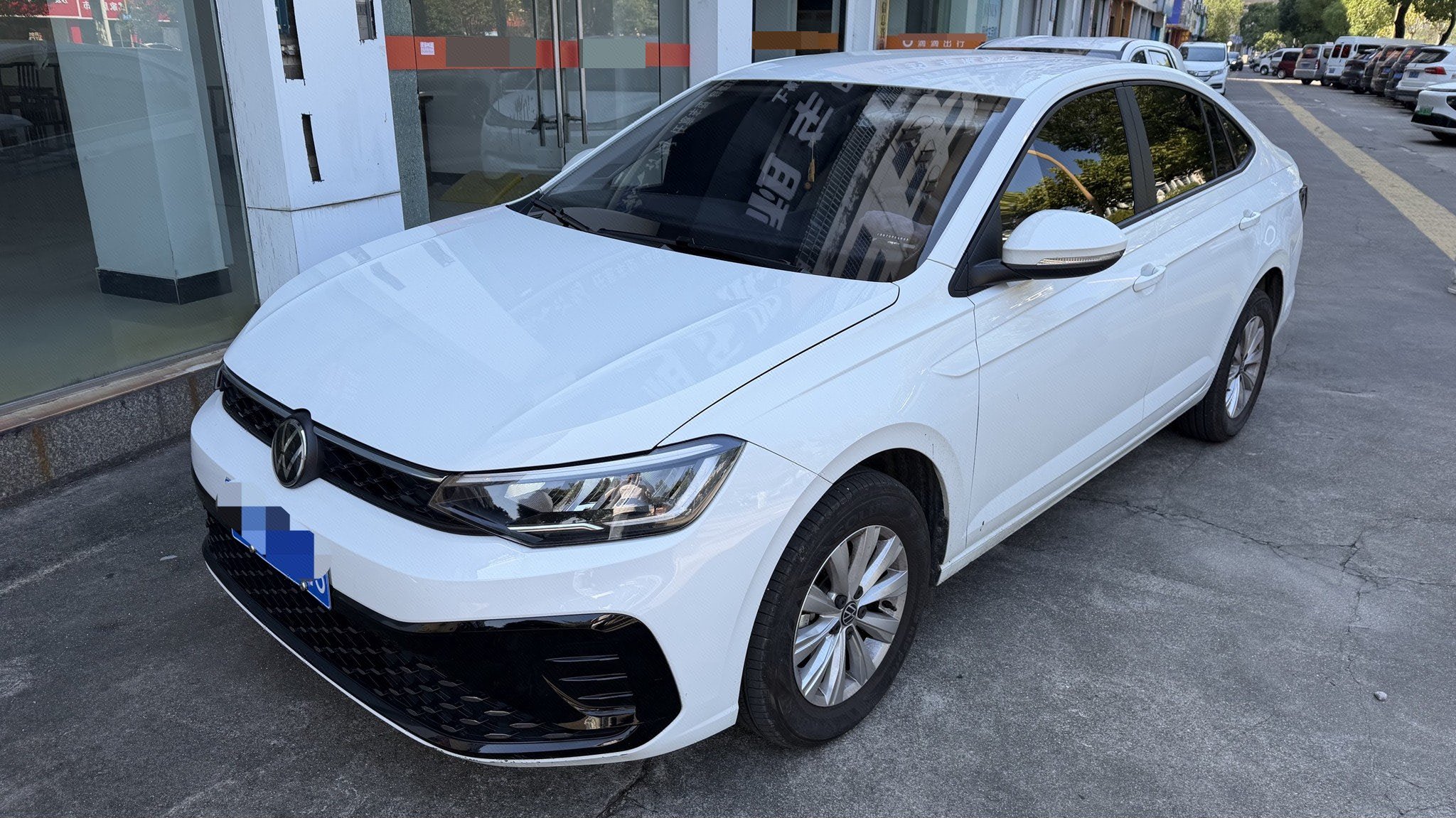 Volkswagen Lavida 2025 car image 