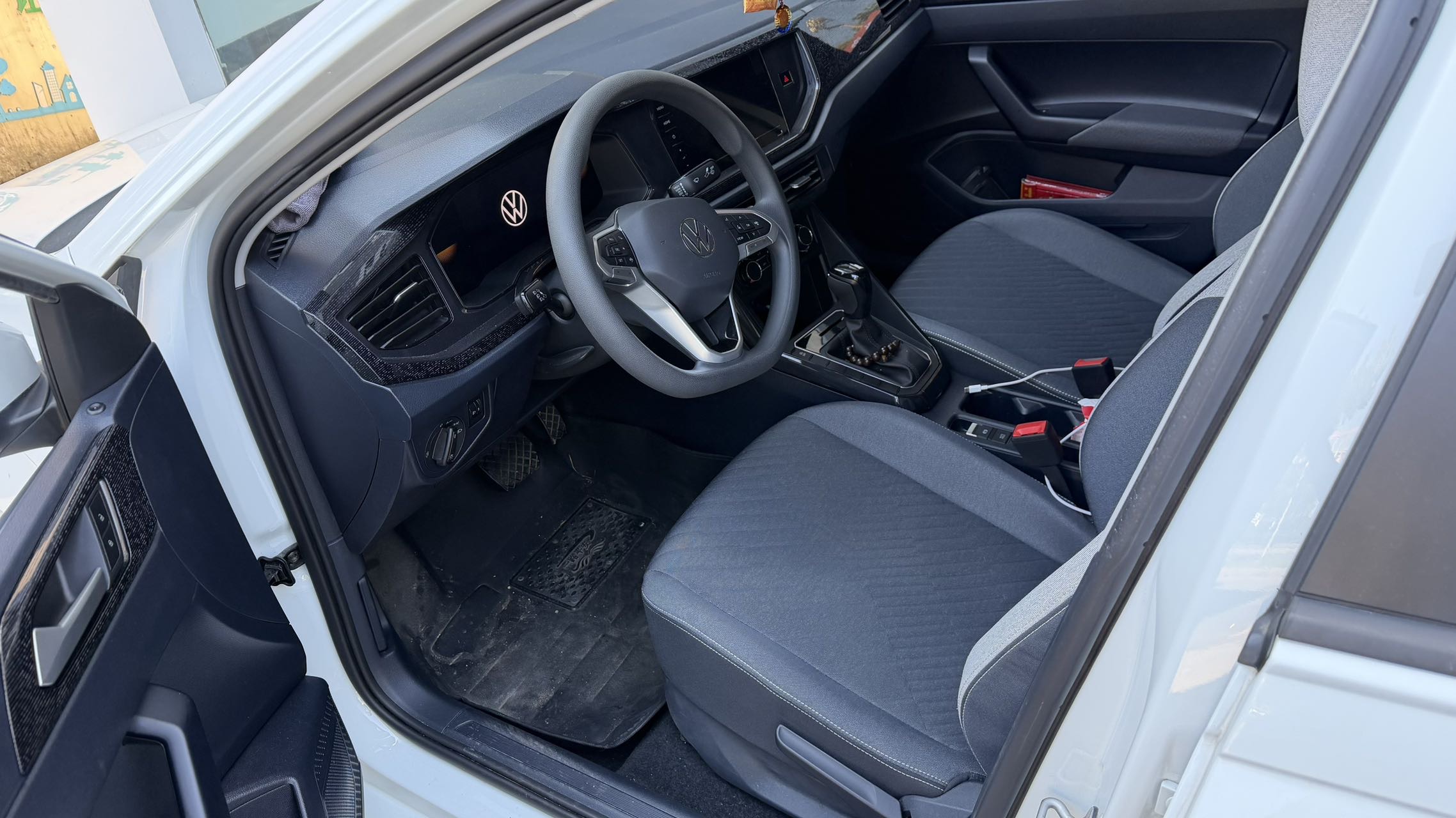 Volkswagen Lavida 2025 car image #2