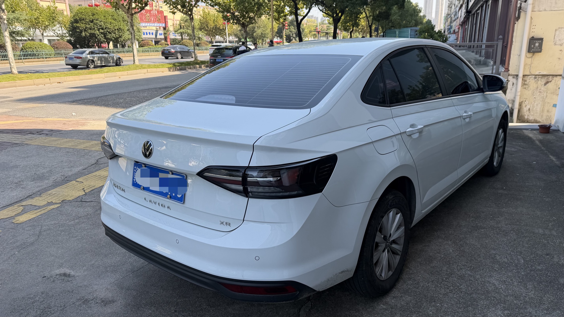 Volkswagen Lavida 2025 car image #5