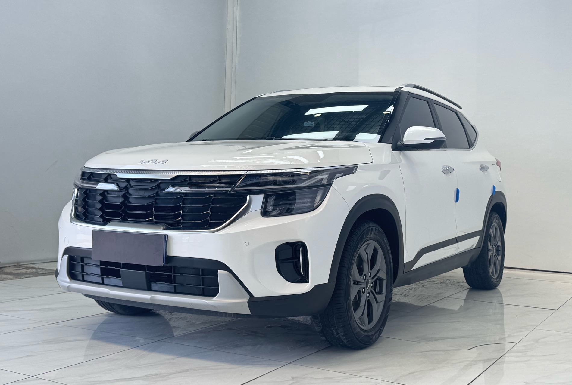 Kia Seltos 2023 Kia Seltos 2023 car image
