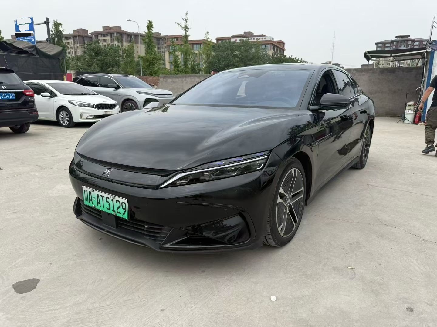 BYD Han 2023 BYD Han 2023 car image