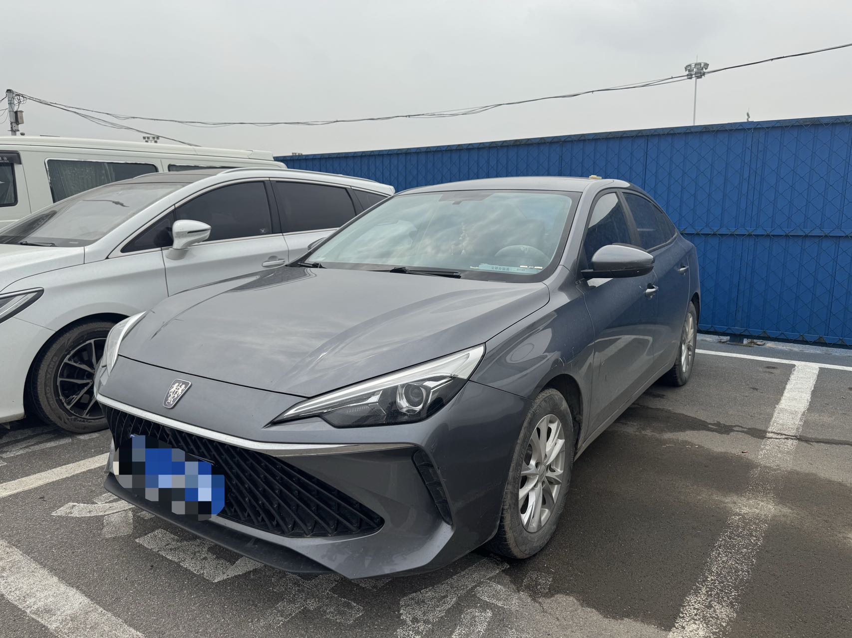 Roewe i5 2023 Roewe i5 2023 car image