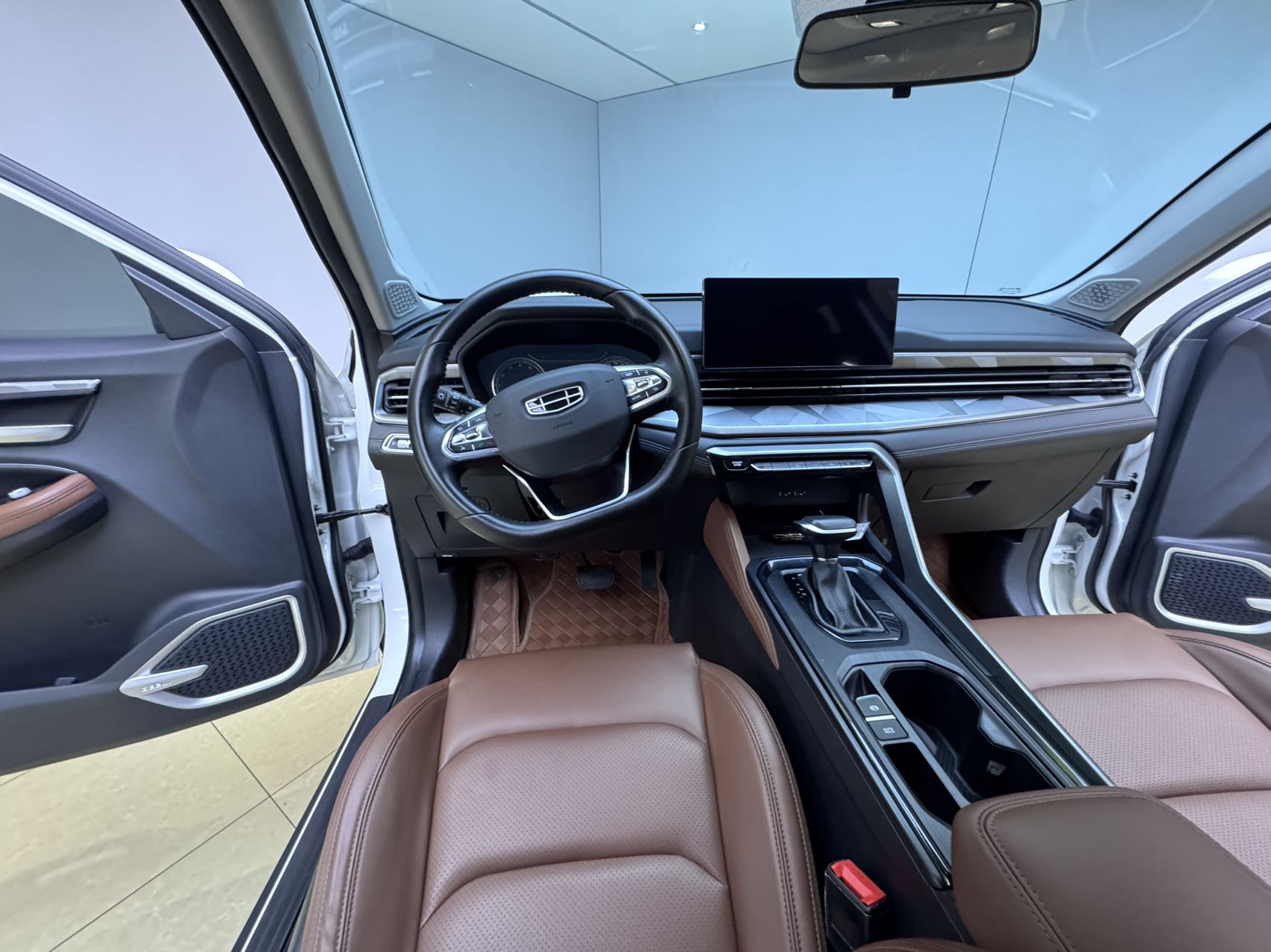 GEELY Vision X6 2023 #10 GEELY Vision X6 2023 صورة سيارة #10