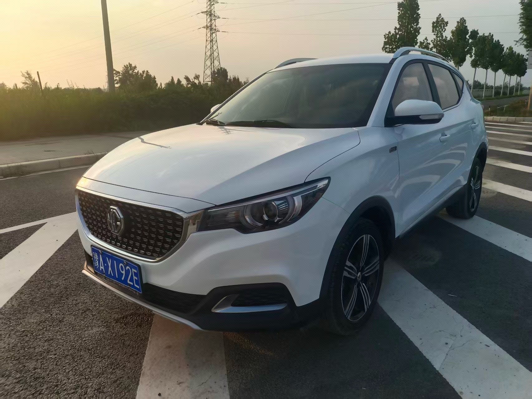 MG ZS 2018 MG ZS 2018 car image