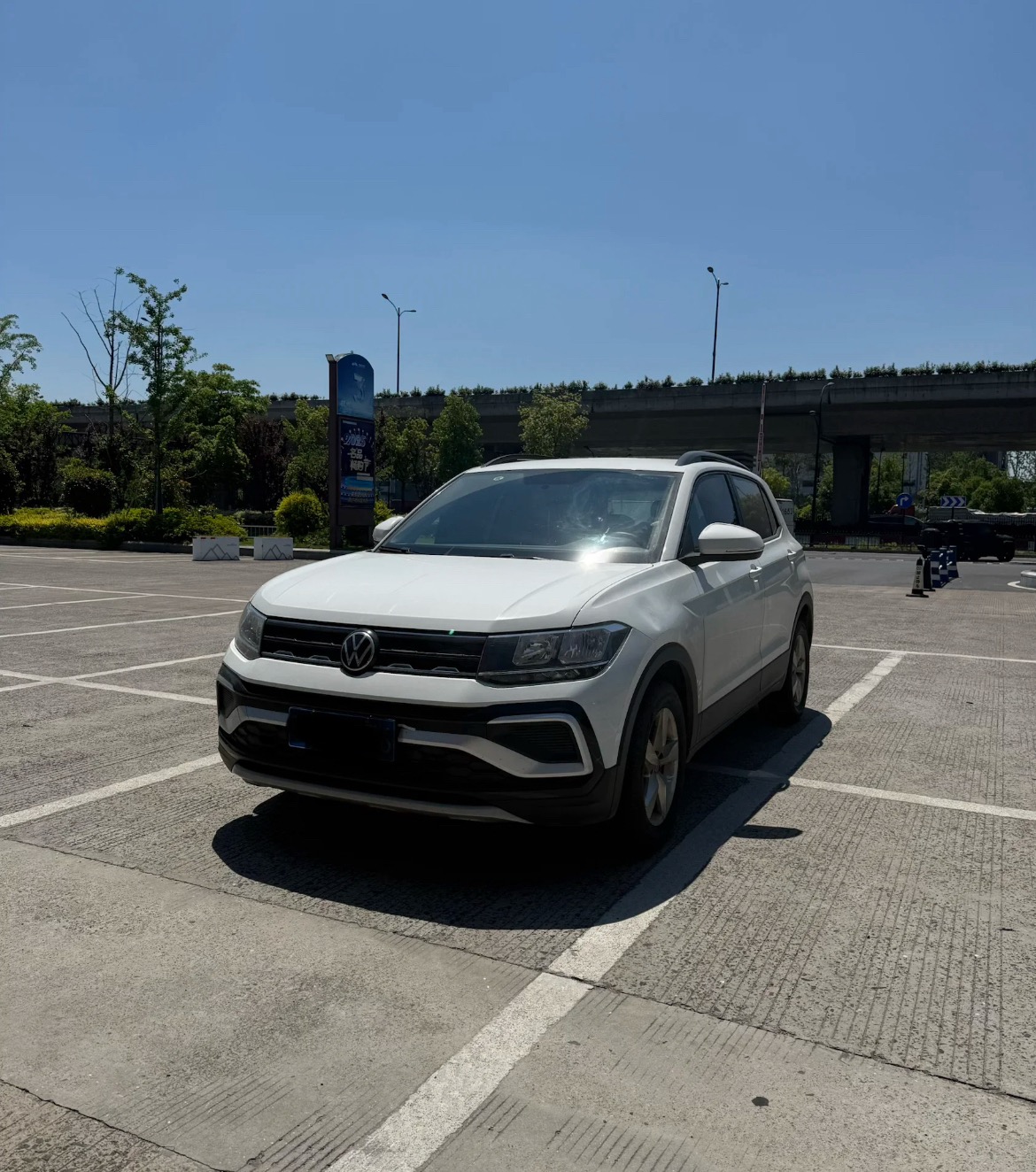Volkswagen T-Cross 2025 Volkswagen T-Cross 2025 car image