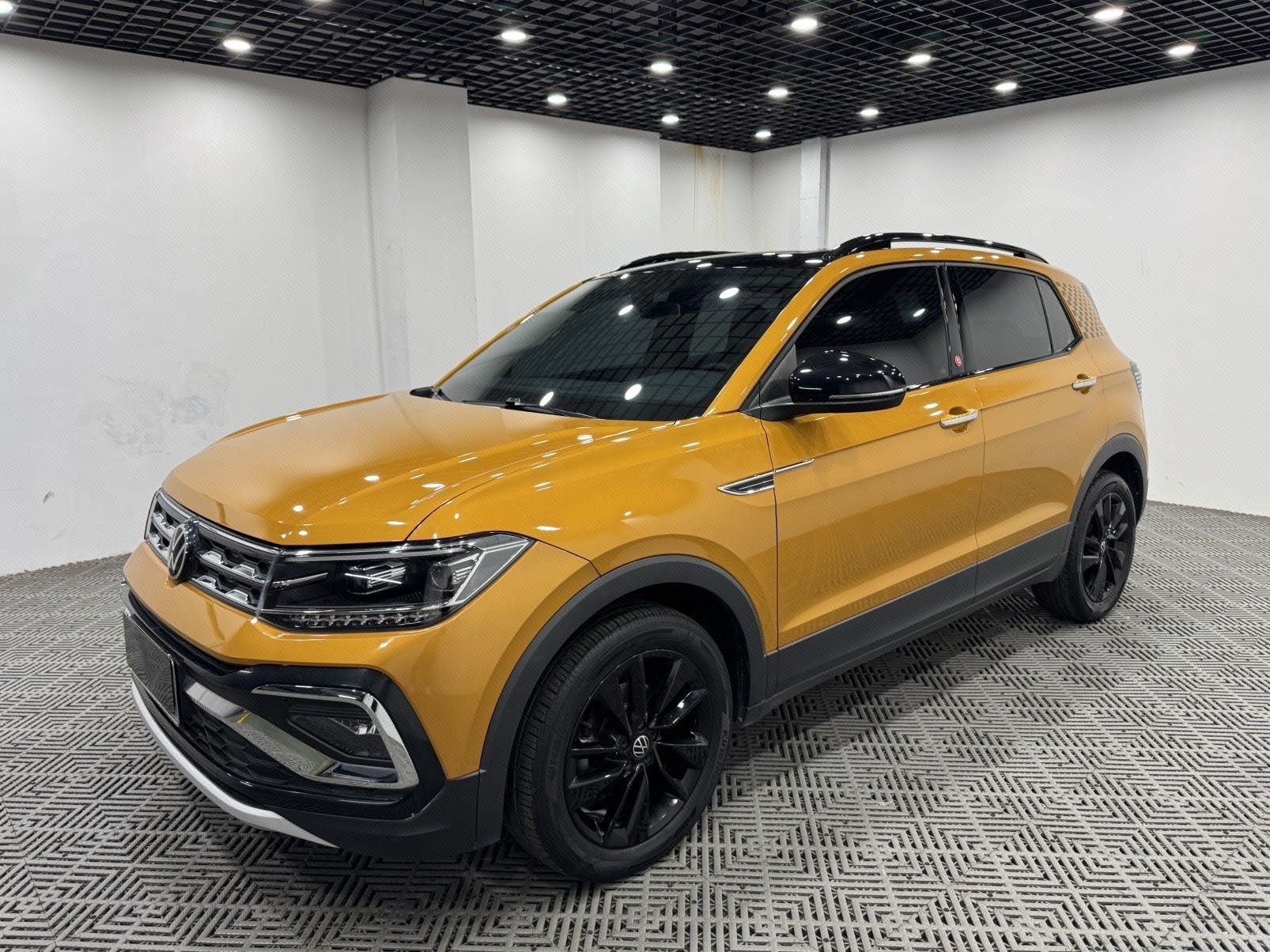 Volkswagen T-Cross 2023 Volkswagen T-Cross 2023 car image