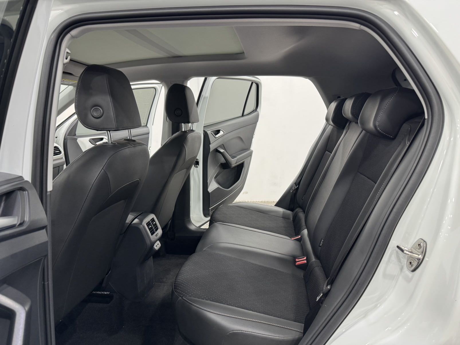 Volkswagen Tacqua 2023 #6 Volkswagen Tacqua 2023 immagine di auto #6