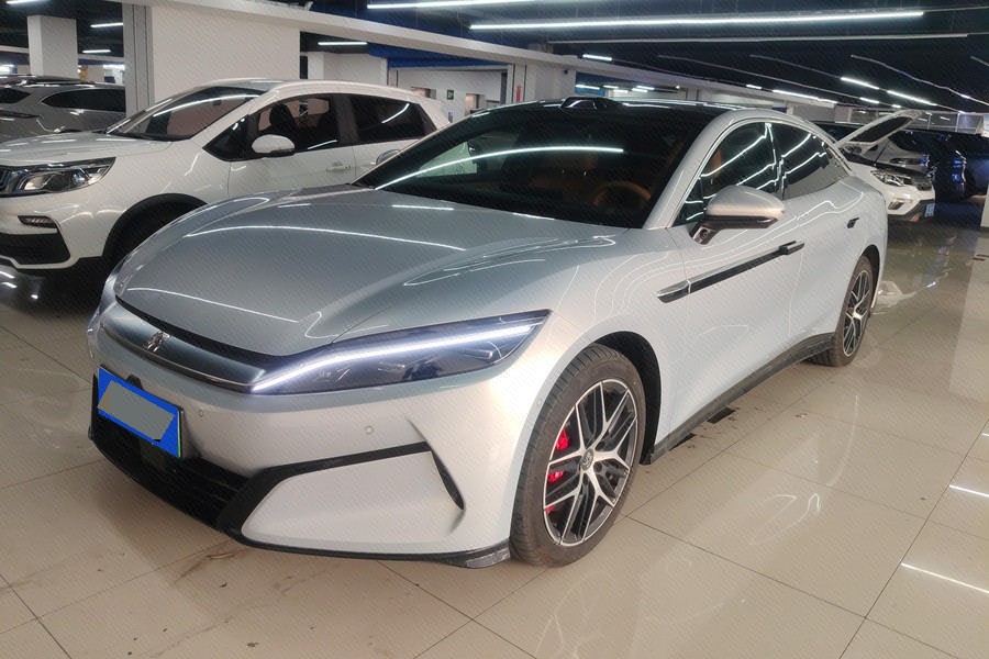 BYD HanL 2025 BYD HanL 2025 صورة سيارة