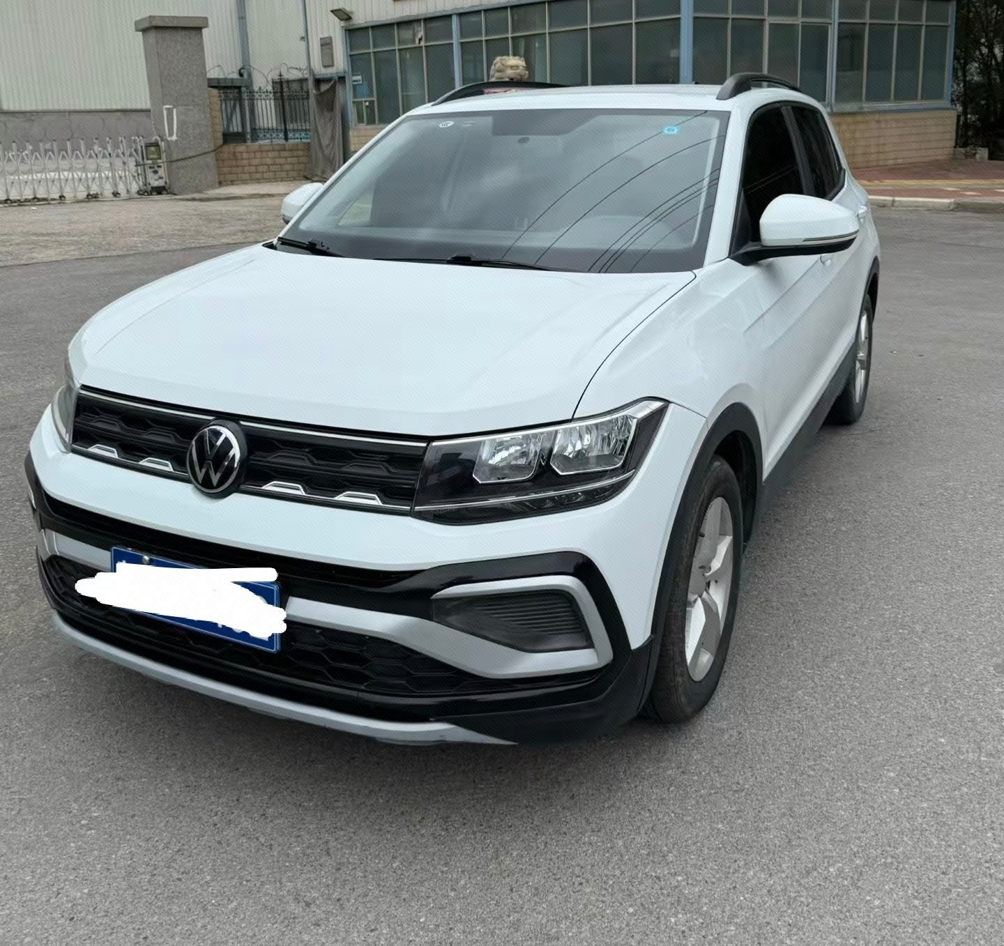 Volkswagen T-Cross 2023 Volkswagen T-Cross 2023 صورة سيارة