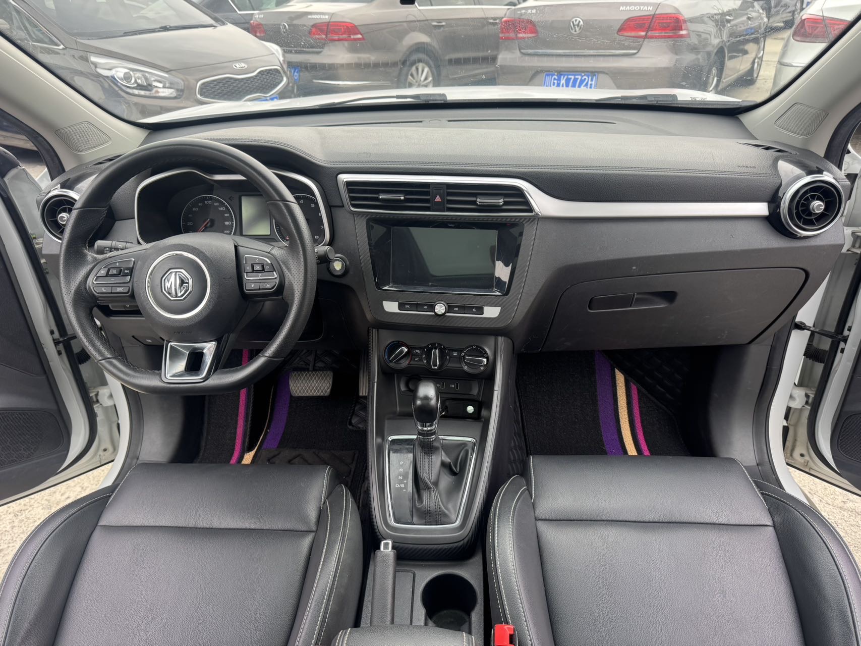 MG ZS 2018 image de voiture #11