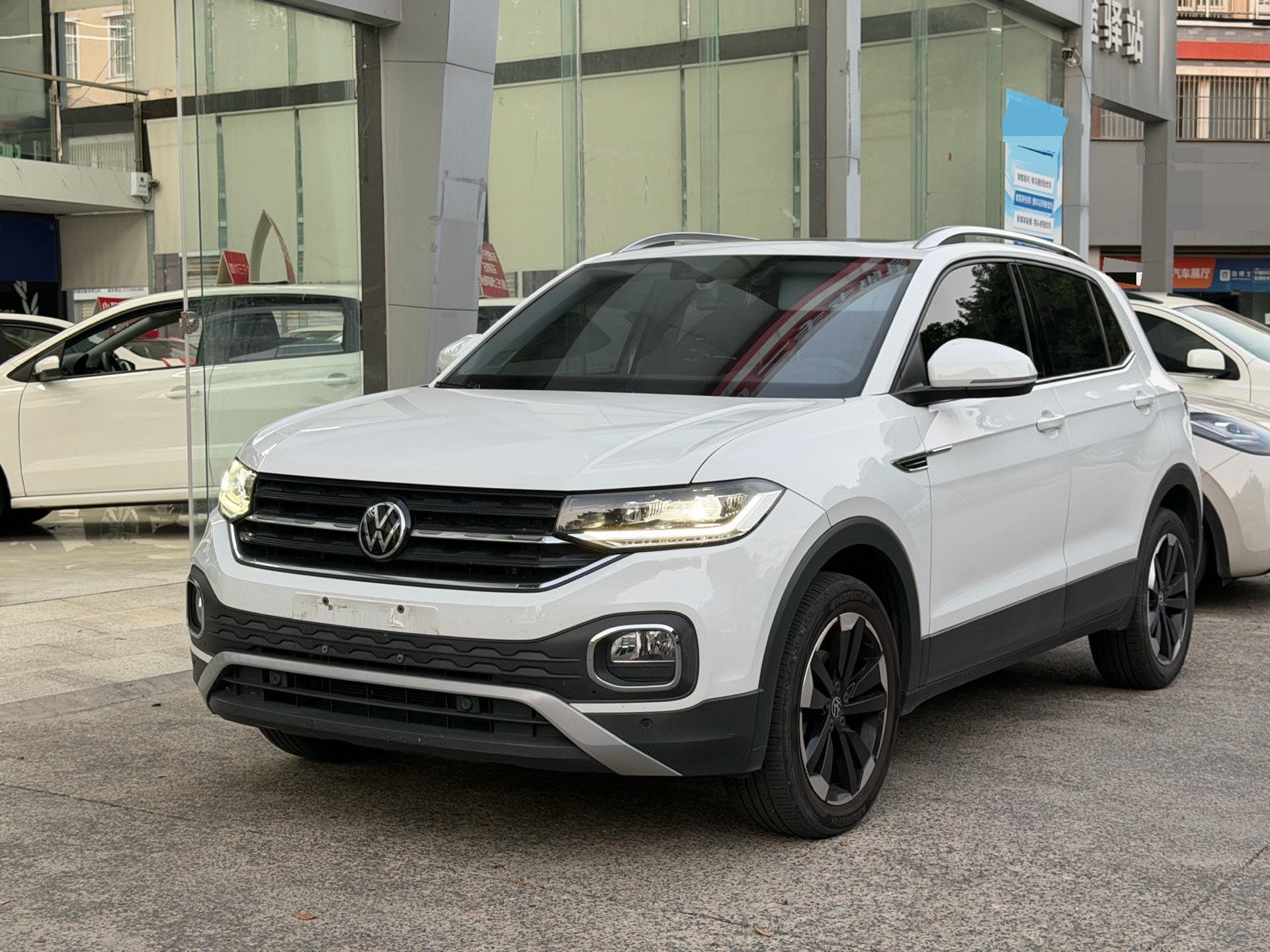 Volkswagen Tacqua 2022 Volkswagen Tacqua 2022 car image
