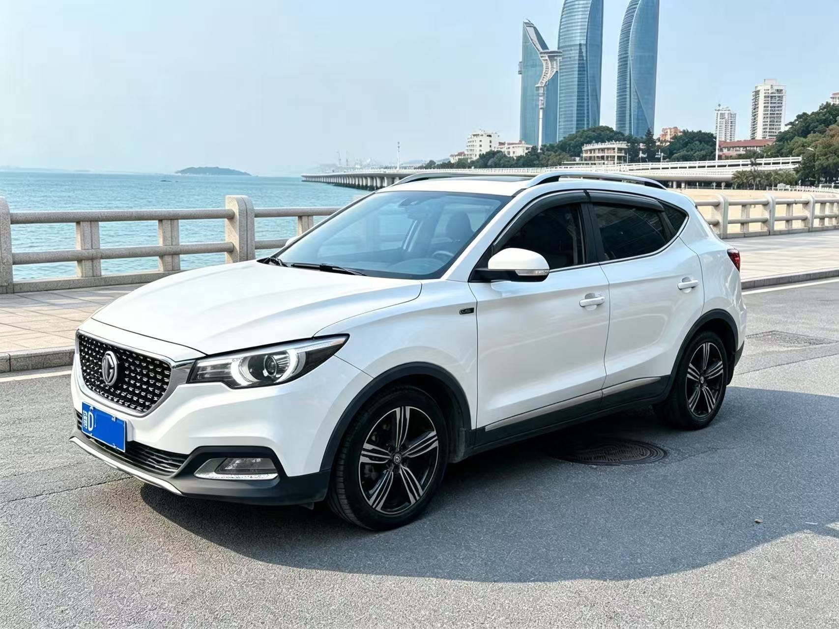 MG ZS 2018 MG ZS 2018 car image