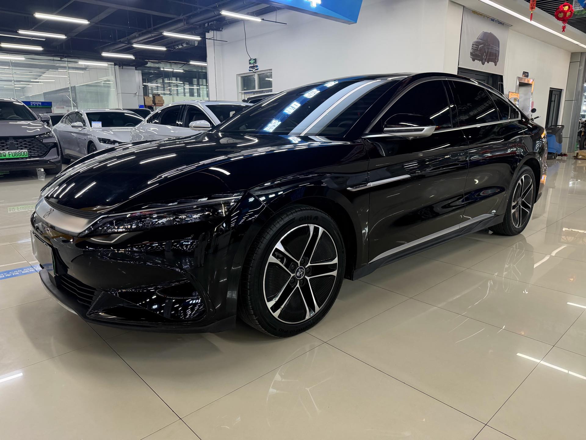 BYD Han 2023 BYD Han 2023 car image