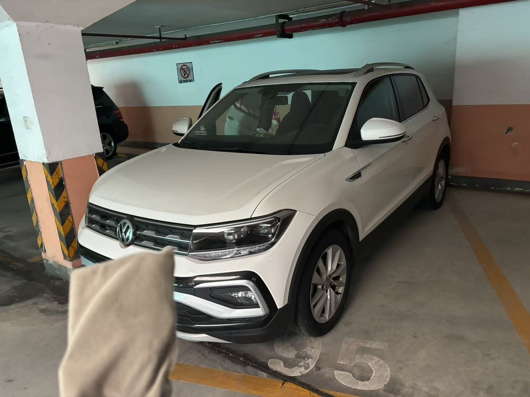 2019 2019 immagine di auto