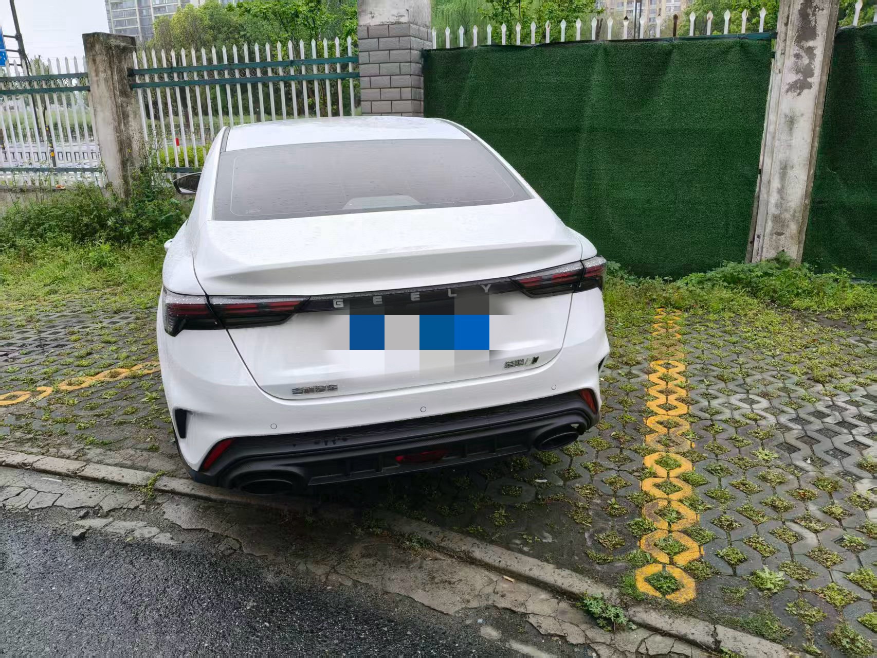 GEELY Binray 2023 #3 GEELY Binray 2023 изображение автомобиля #3