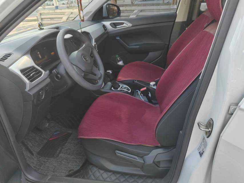 Volkswagen Tacqua 2023 car image #5