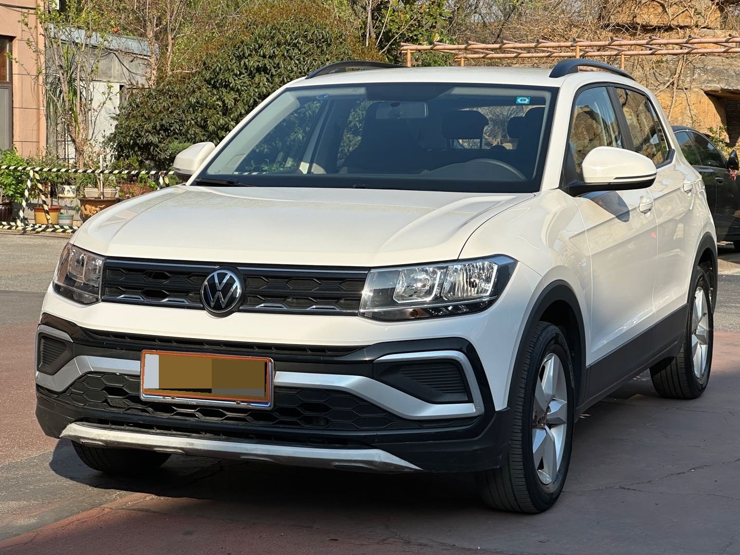 Volkswagen T-Cross 2022 car image 