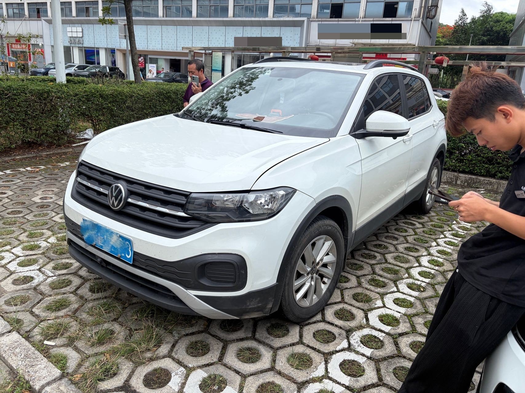 Volkswagen Tacqua 2021 car image 