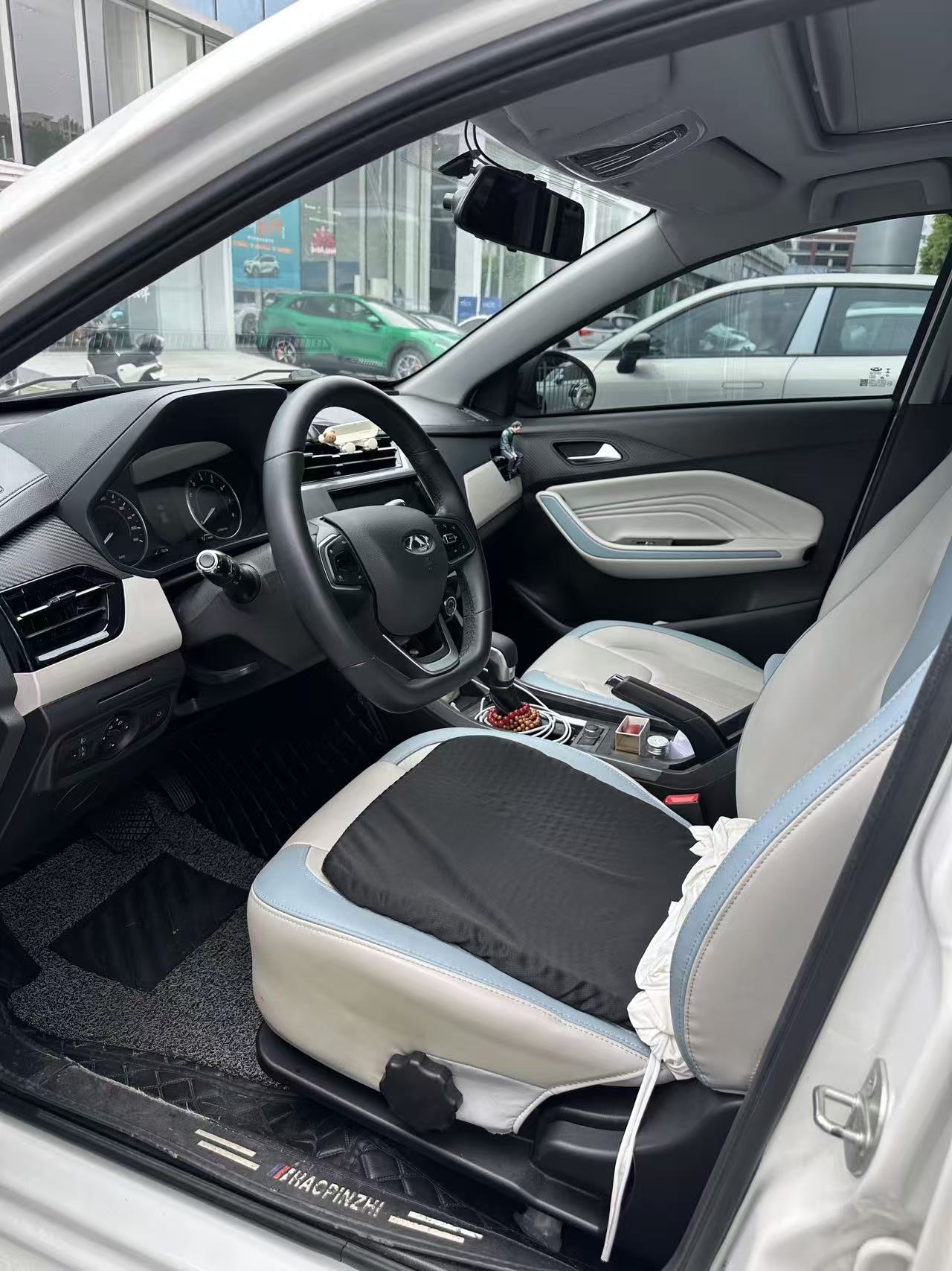 Chery Tiggo 3x 2023 car image #2