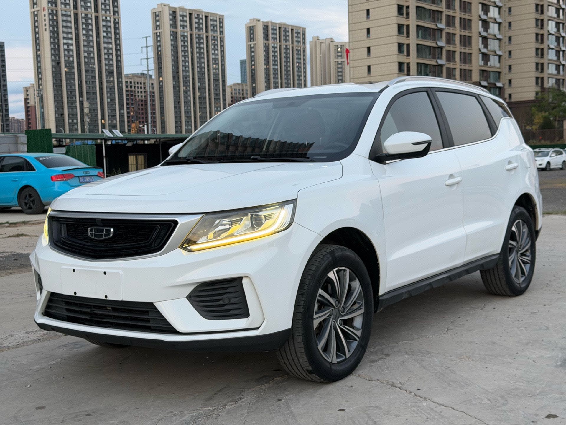 GEELY Vision X6 2020 GEELY Vision X6 2020 car image
