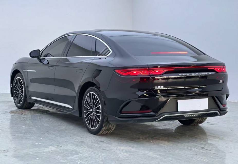 BYD Han 2024 car image #7