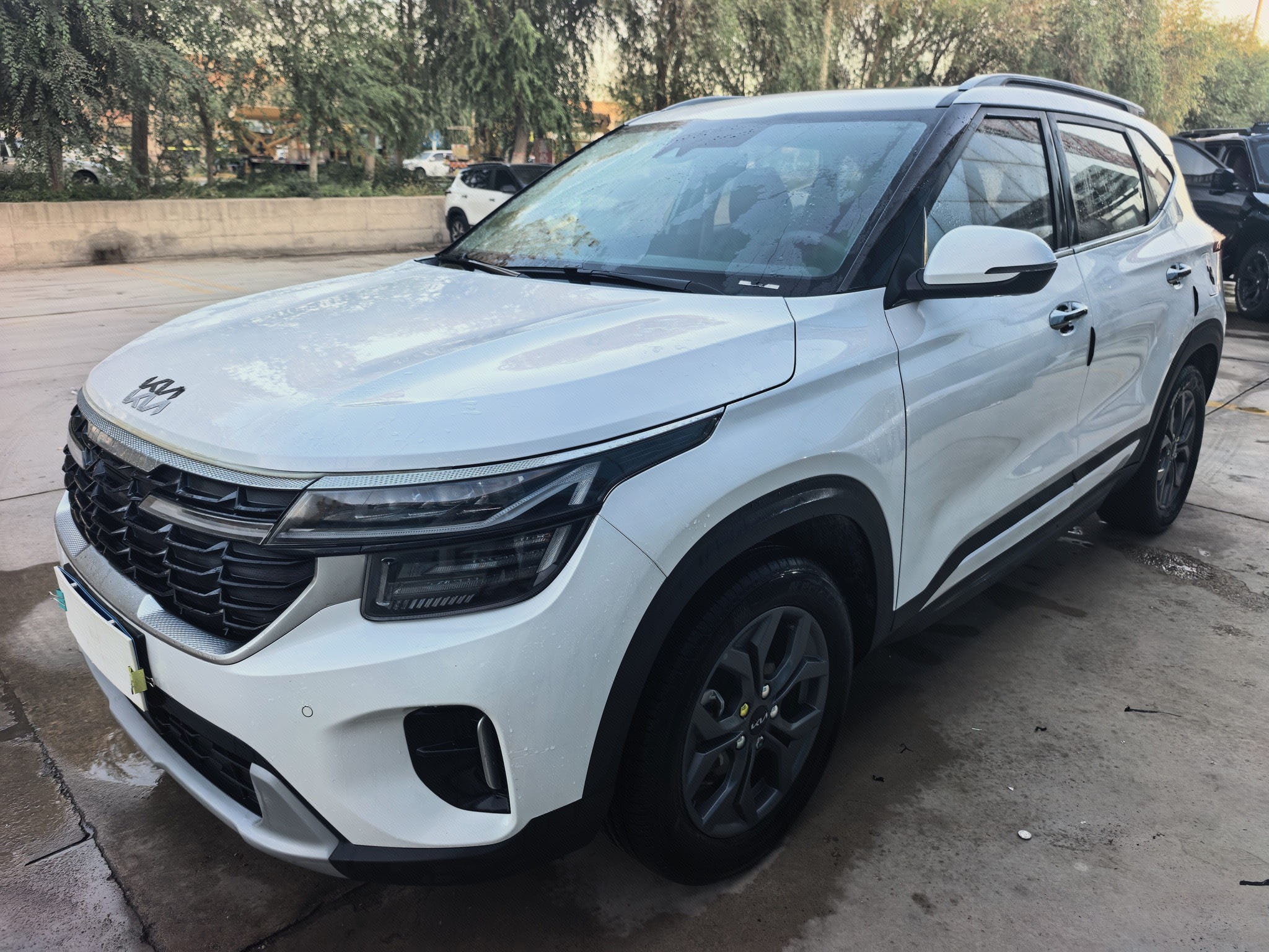 Kia Seltos 2023 صورة سيارة 