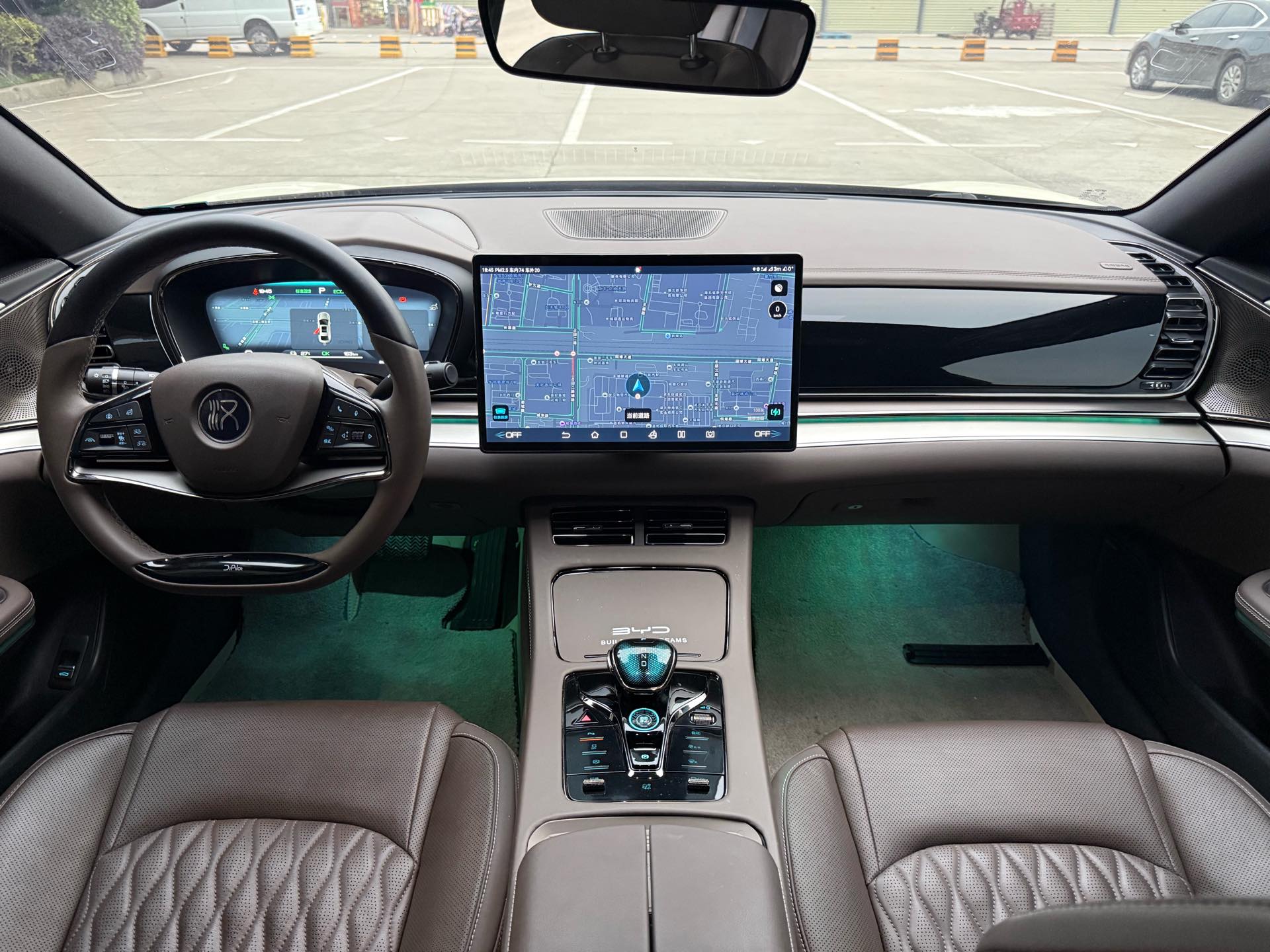 BYD Han 2023 #5 BYD Han 2023 car image #5