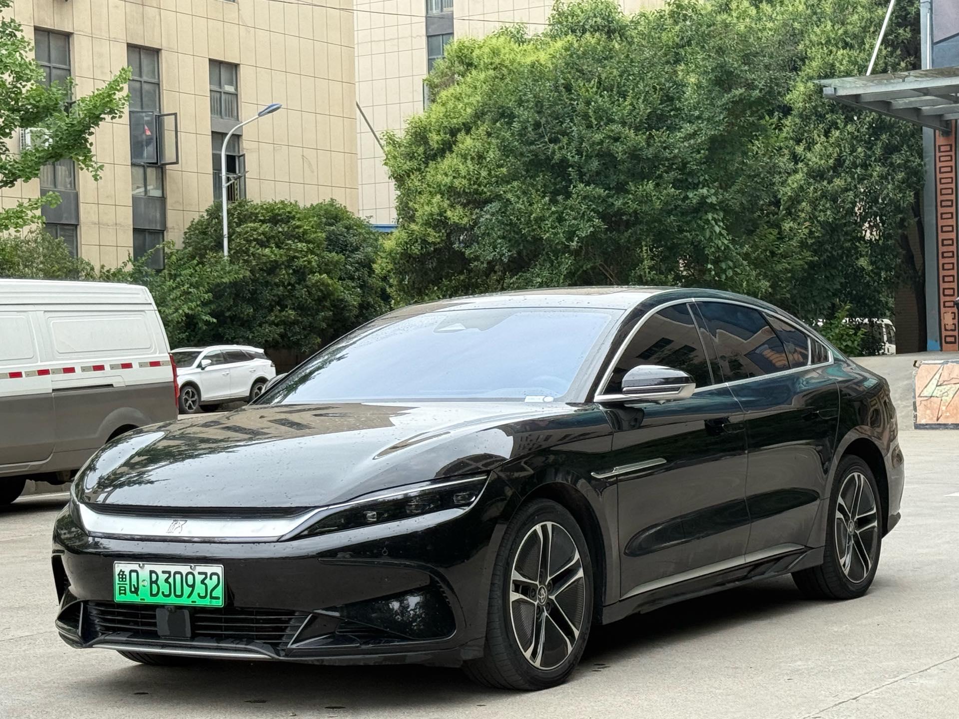 BYD Han 2024 BYD Han 2024 car image