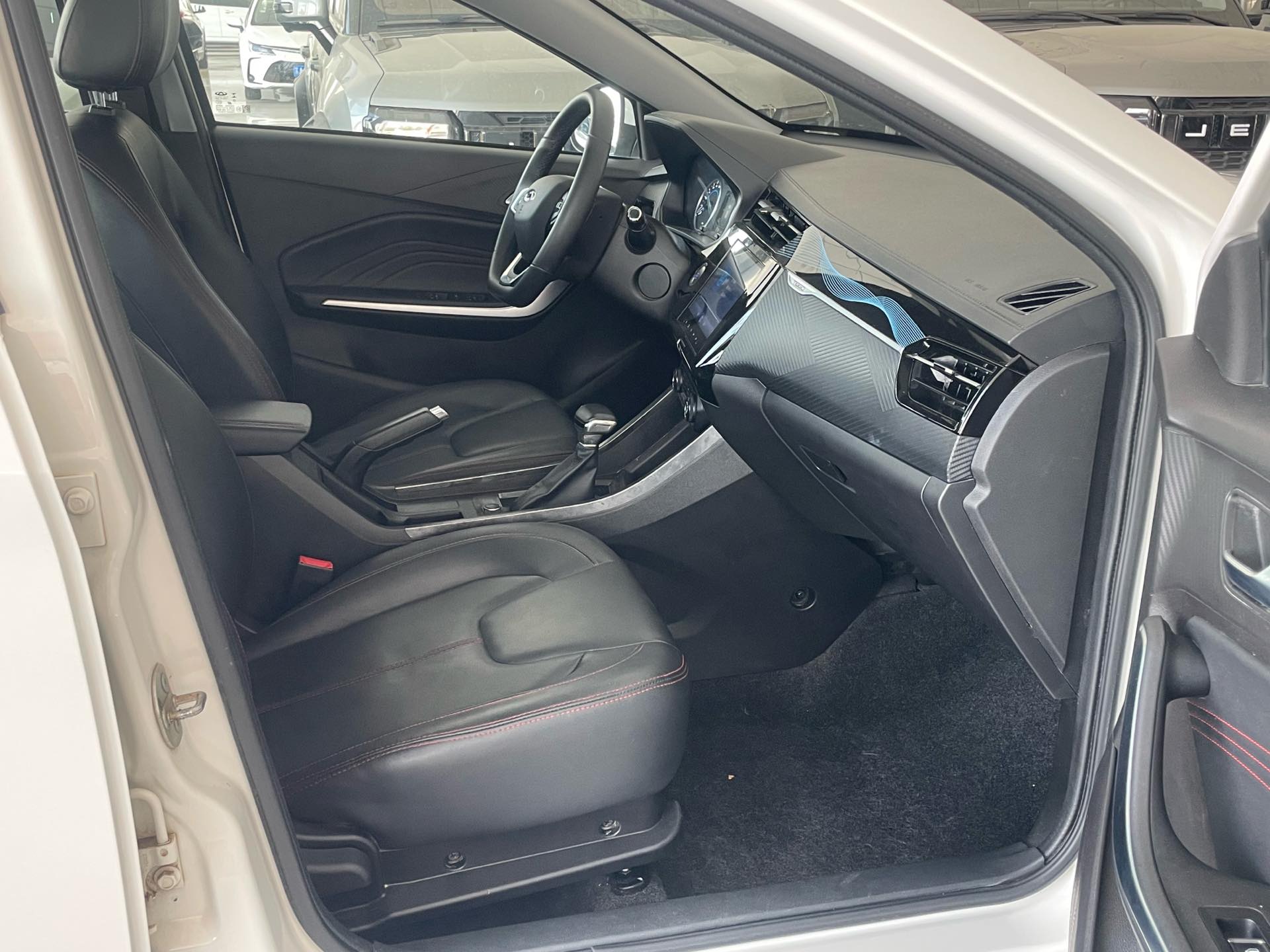 Chery Tiggo 3x 2023 #5 Chery Tiggo 3x 2023 car image #5