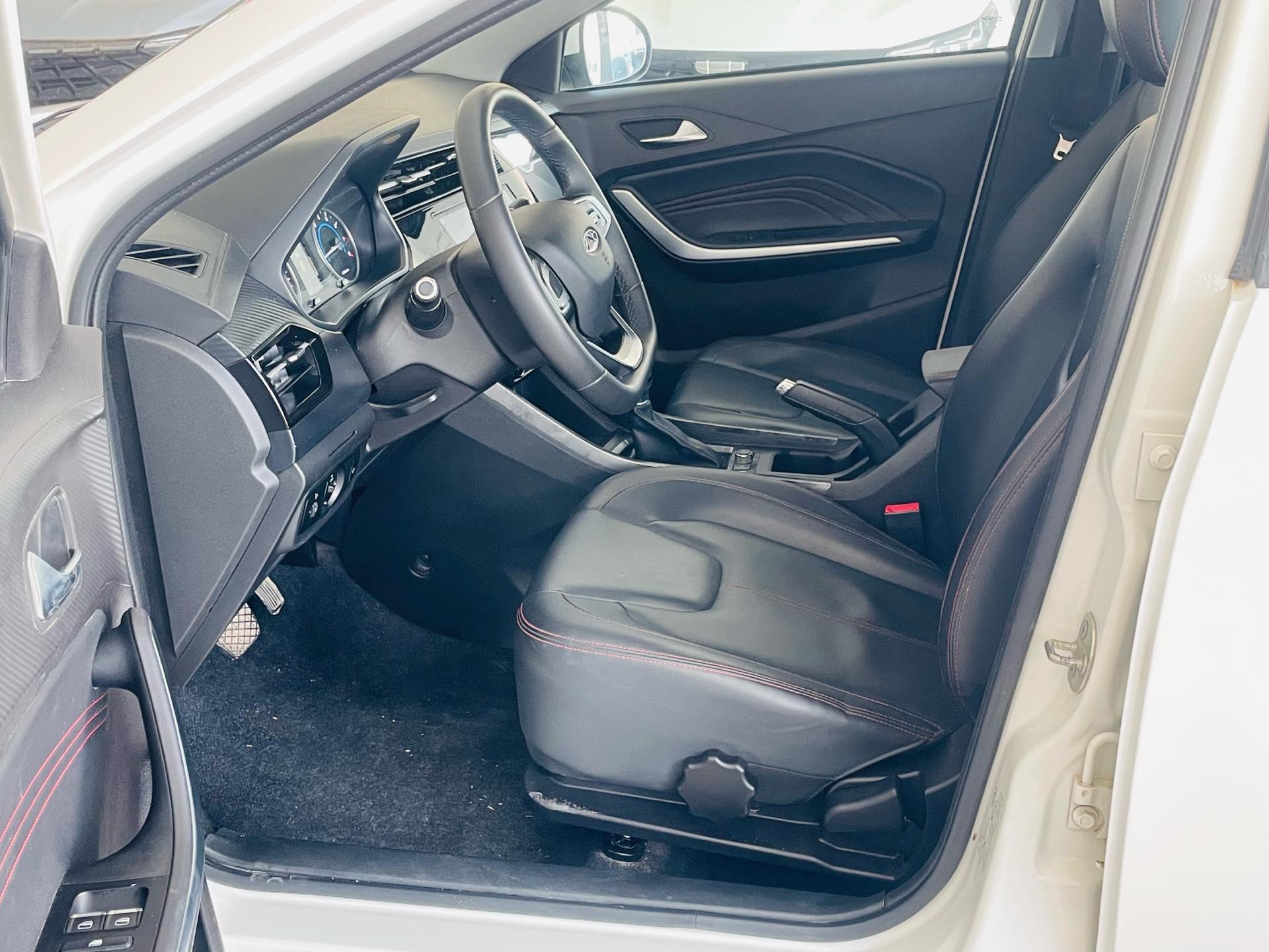 Chery Tiggo 3x 2023 #10 Chery Tiggo 3x 2023 car image #10