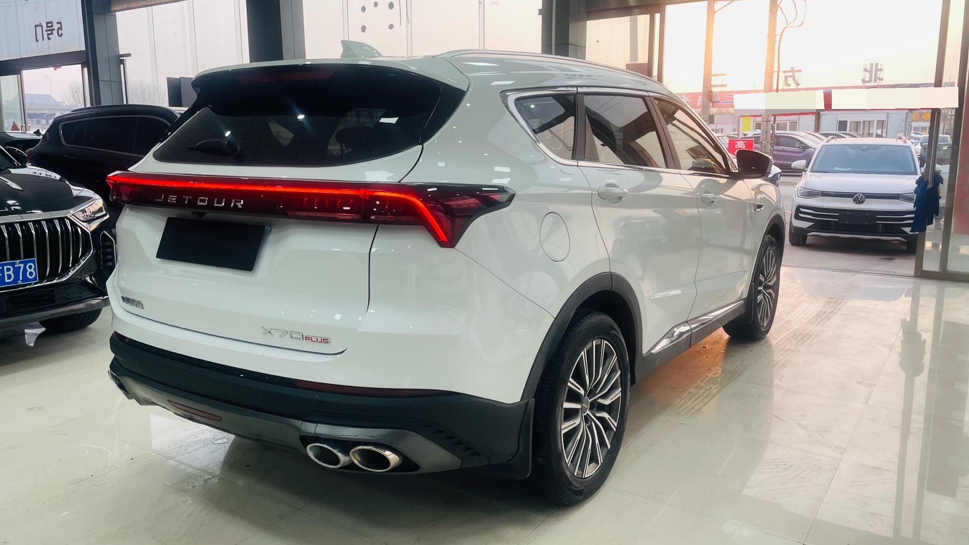 Jetour X70 PLUS 2023 #9 Jetour X70 PLUS 2023 car image #9