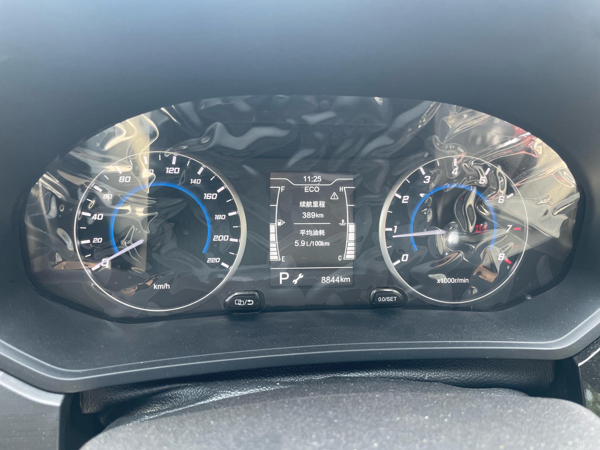 Chery Tiggo 3x 2025 #13 Chery Tiggo 3x 2025 car image #13